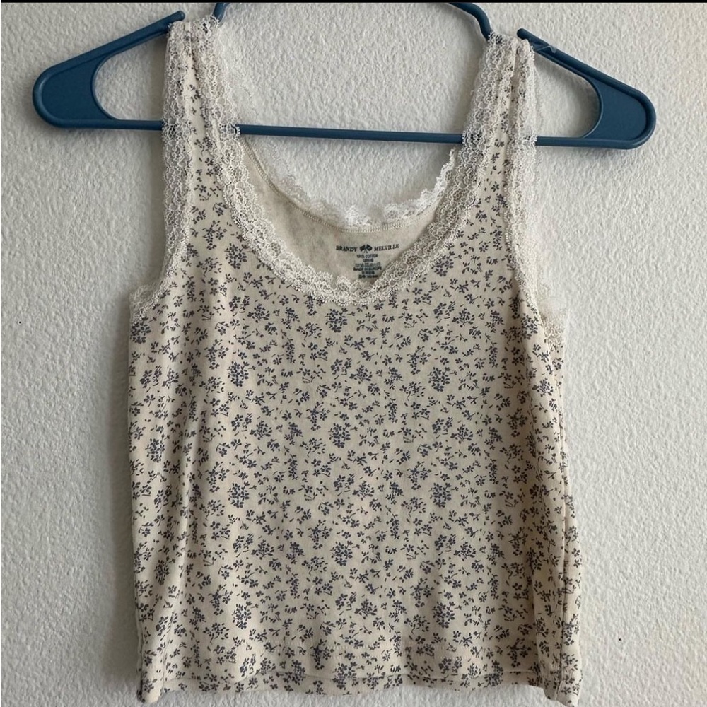Brandy melville floral lace tank